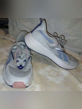 Reebok Verse Women's Size 11  Running Shoes